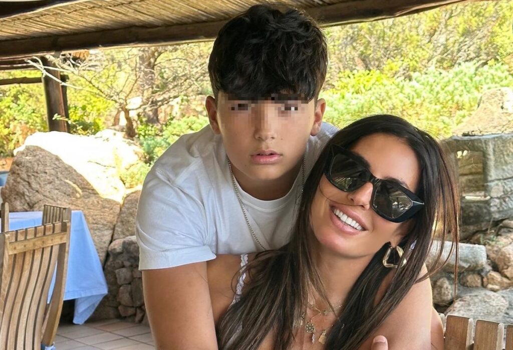 Elisabetta Gregoraci e Nathan diventano virali su TikTok: scoppia