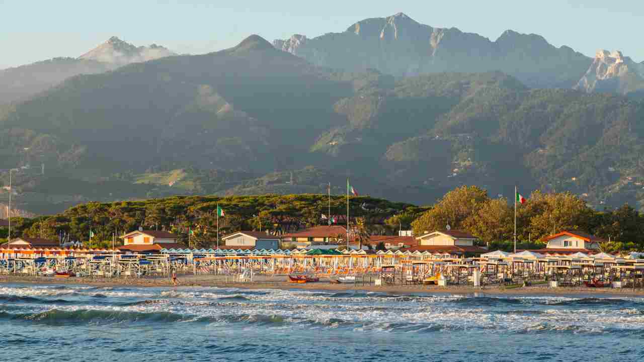 Forte dei Marmi, altro che location costosissima: qui ti godi la vacanza e paghi quattro soldi