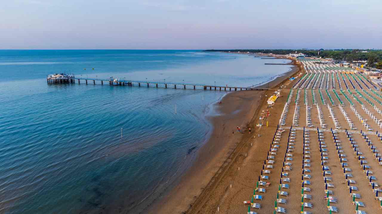 Il porto più esteso d’Italia si trova qui: niente da fare per Campania e Sicilia | Il giro in barca ti costa 3 soldi