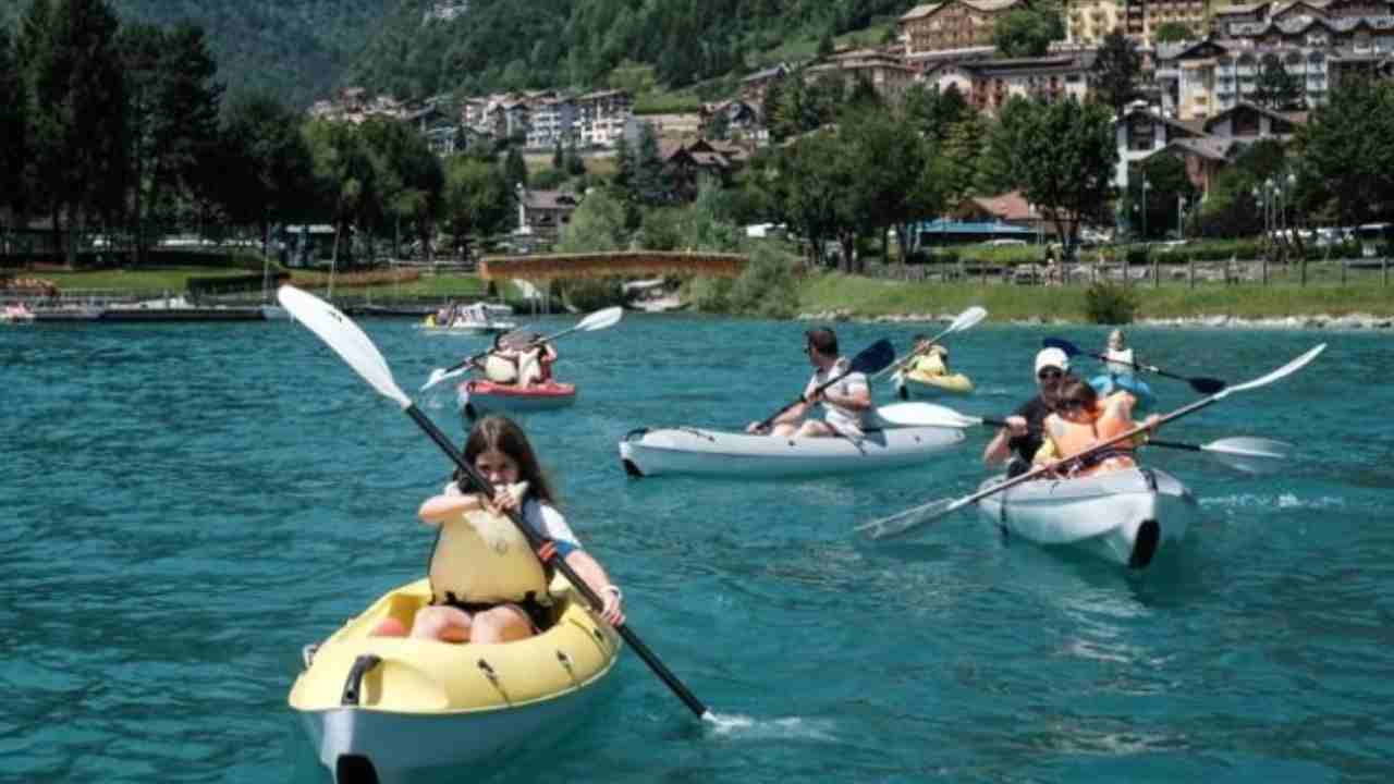 Escursione in canoa