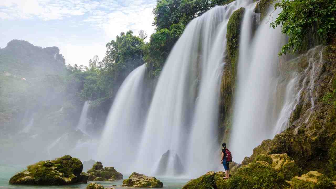 In questo parco naturale ci sono ben 13 cascate | Se ami l’avventura sei nel posto giusto: tanti sentieri da percorrere