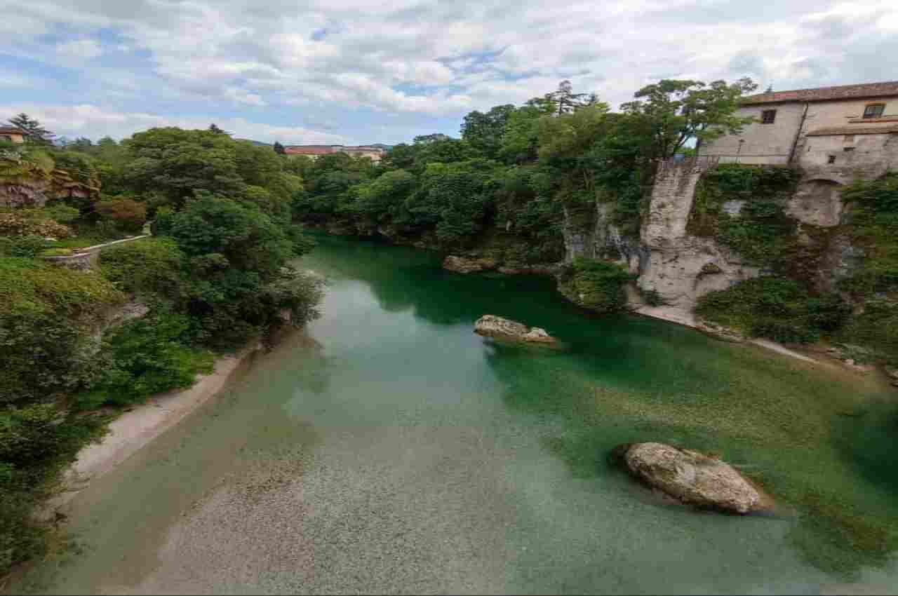 Se sei un temerario devi attraversare il Ponte del Diavolo | Superando gli ostacoli riceverai uno splendido regalo: vietato l’accesso ai fifoni