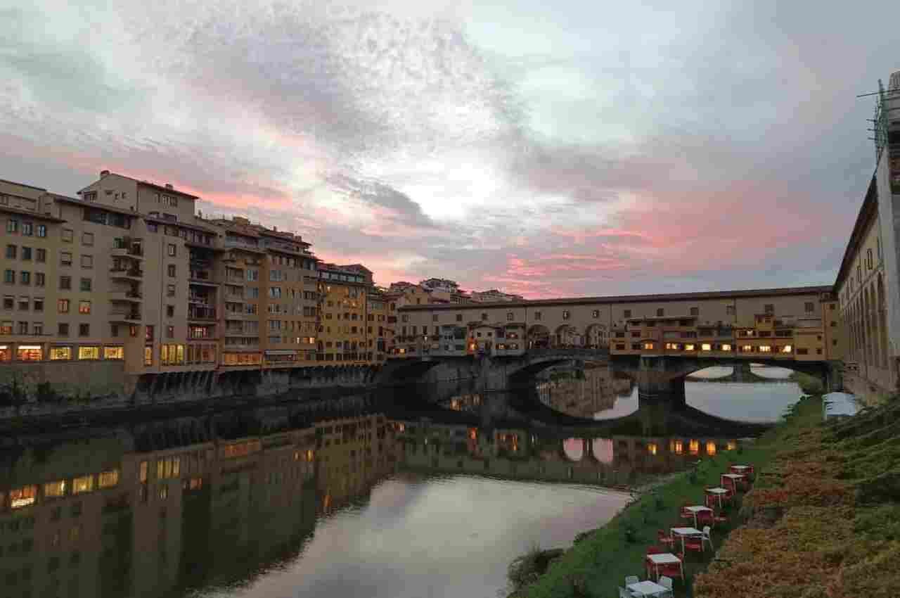 In Toscana c’è uno Stato libero che in pochi conoscono: Renai | Qui il lago è davvero fantastico