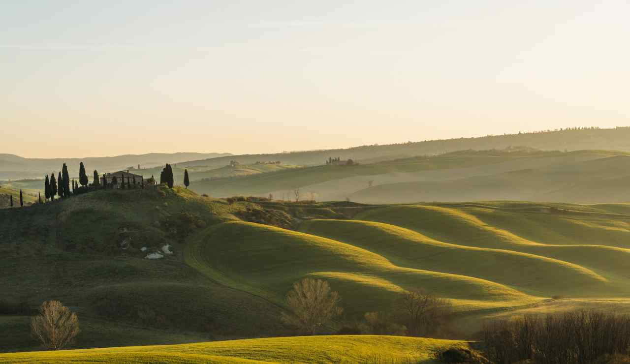 Tra cunicoli angusti e una miniera abbandonata scopri la VERA Toscana | Prenota il tour per tutta la famiglia, nonni compresi