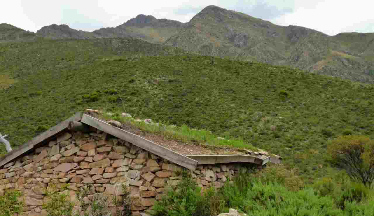 Tre rifugi belli in Italia - Tendenzediviaggio.it (Fonte foto Canva)