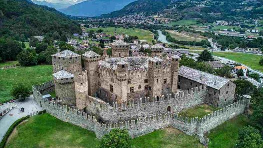 Castello di Fenis